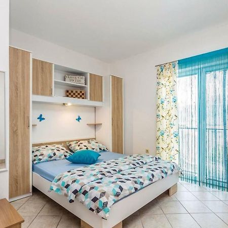 Botic Apartments Šilo Kültér fotó
