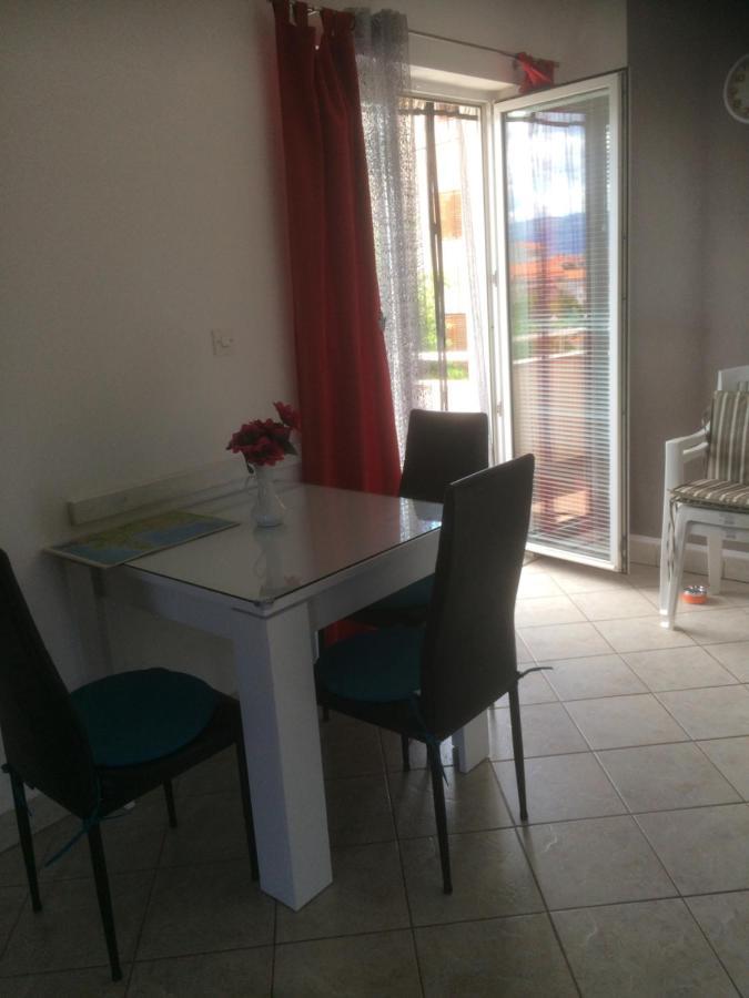 Botic Apartments Šilo Kültér fotó