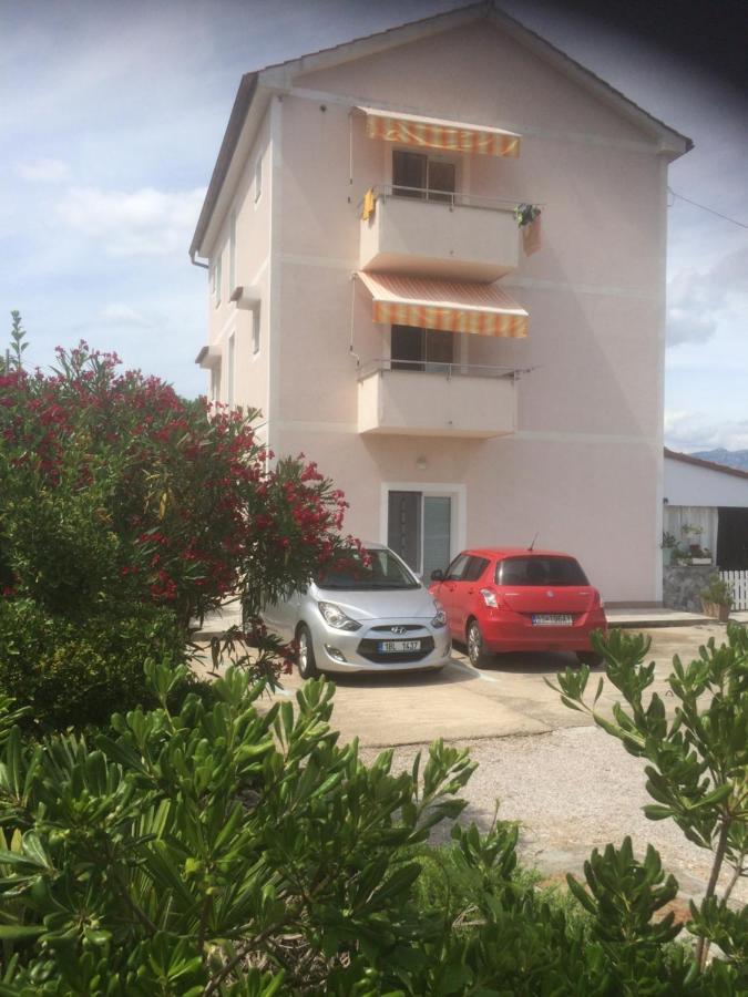 Botic Apartments Šilo Kültér fotó