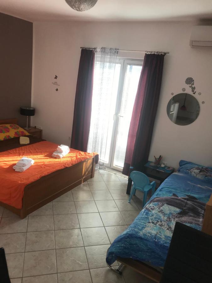 Botic Apartments Šilo Kültér fotó