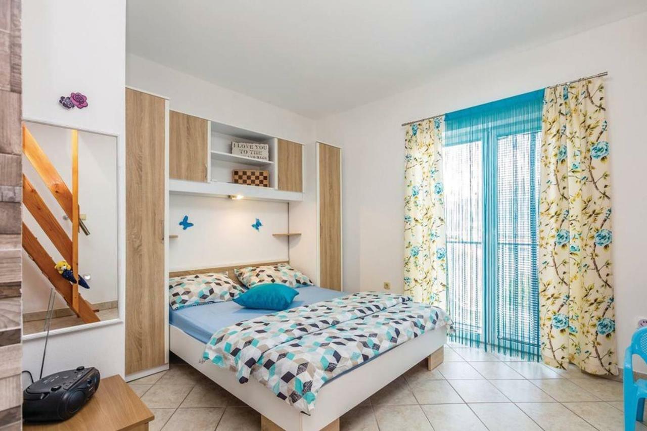 Botic Apartments Šilo Kültér fotó